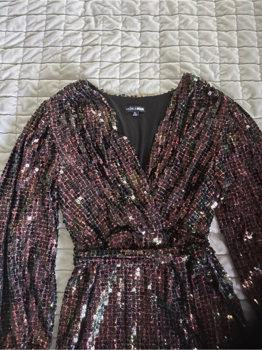 Fashion Nova Black & Pink Sequin Wrap Midi Dress - Picture 4 of 6